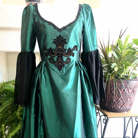 Dresses & Skirts - Halloween Costume Celtic, Medieval, Dress